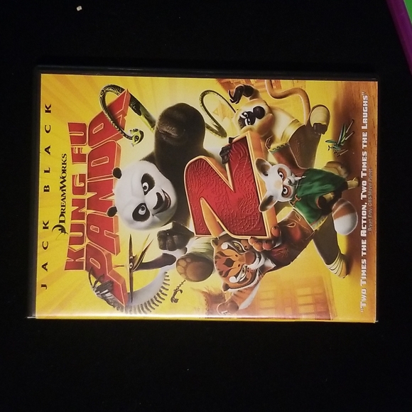 7 used DVD's and one used VHS Spider Man, Rats, Hang Over 1 and 2 and more... - Picture 7 of 11